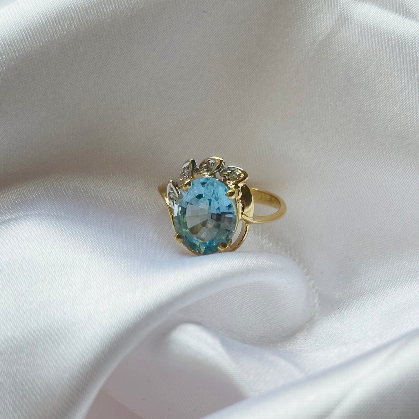 14k Bermuda Ring - Size 6