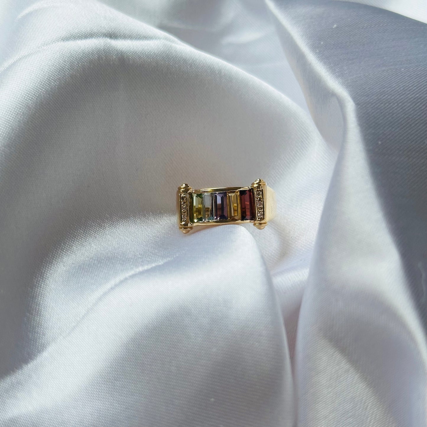 14k Rainbow Ring - Size 6 1/4