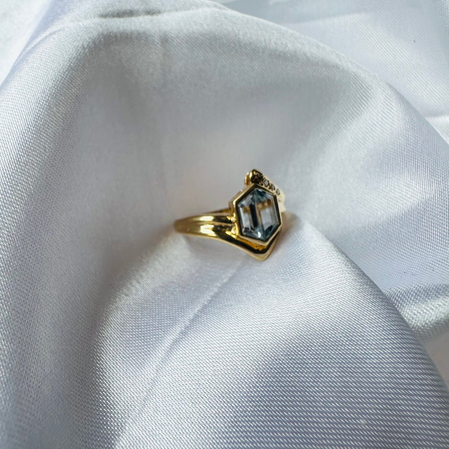 14k Alexis Ring - Size 6 1/4