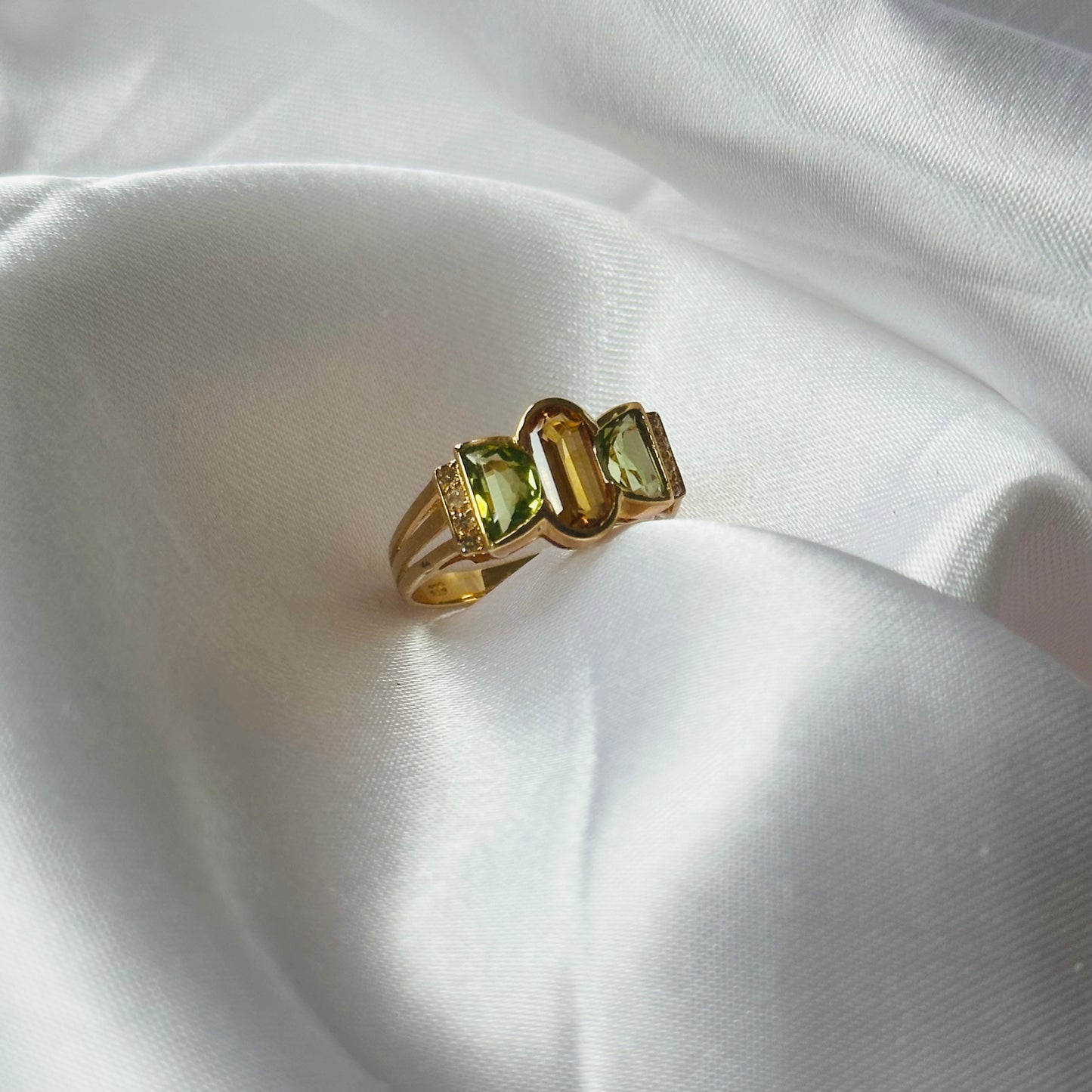 14k Destiny Ring - Size 6 1/2