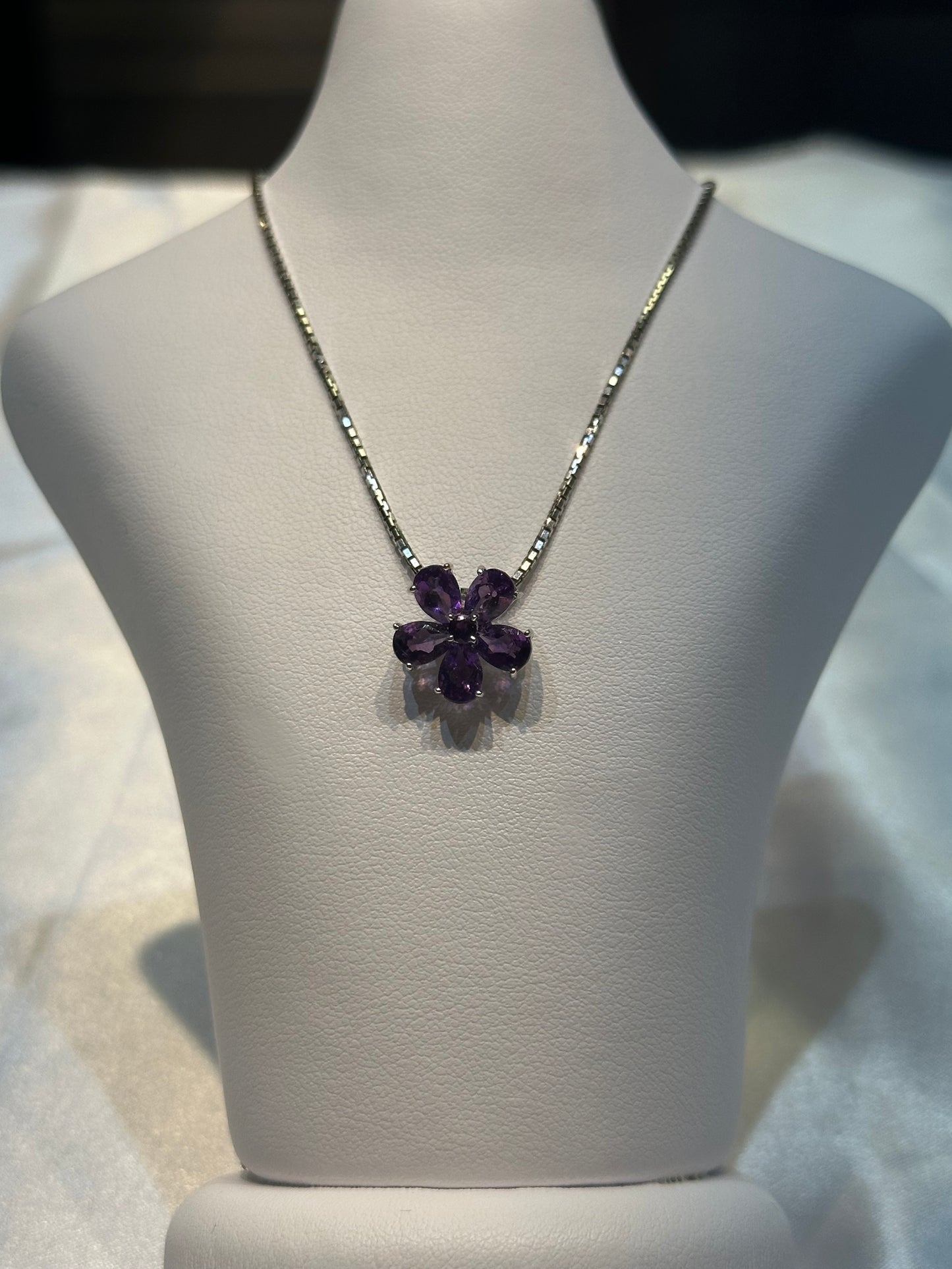 Birthstone 14k gold Amethyst Flower Pendant