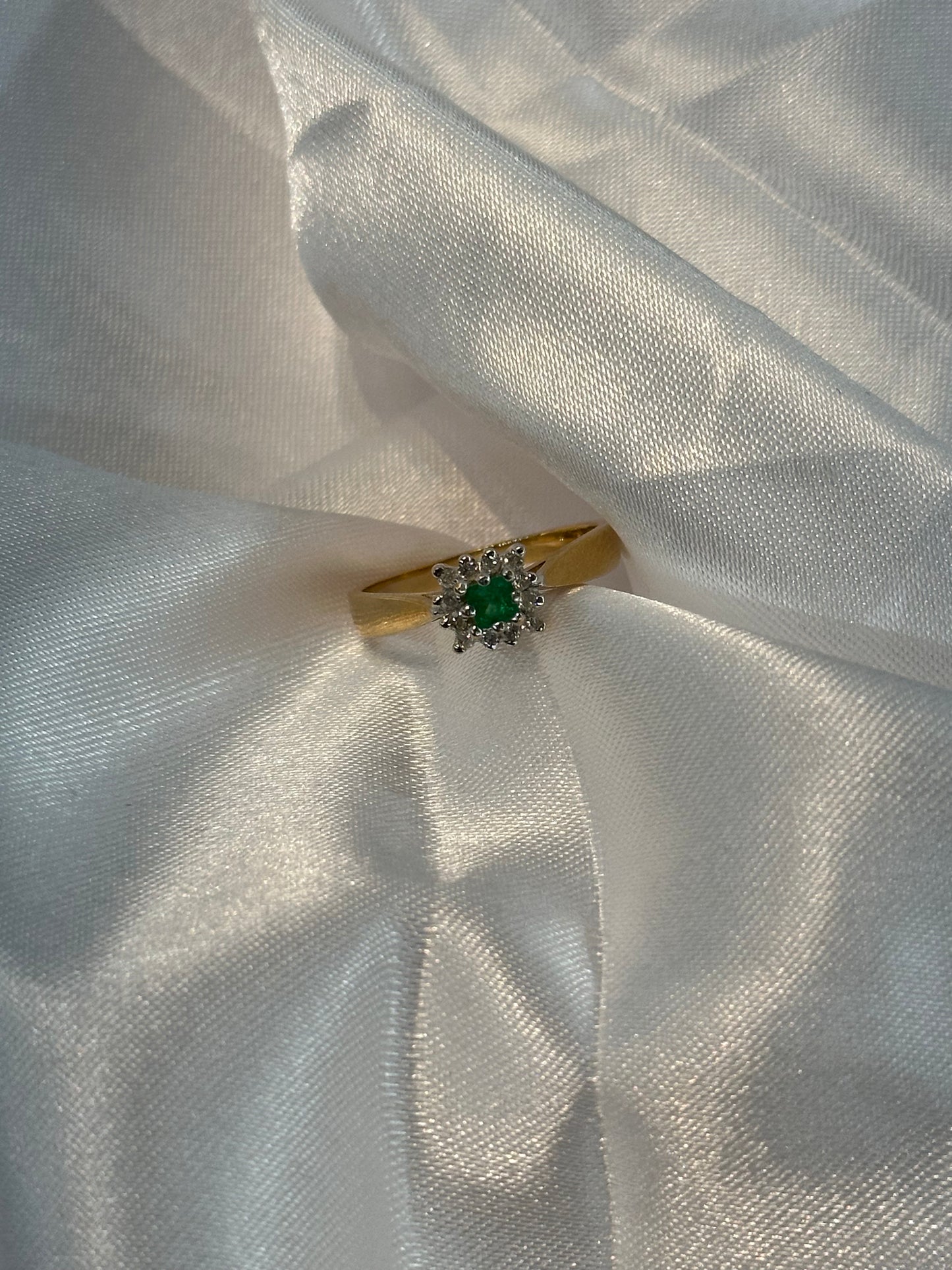 10k Emerald and Diamond Ring - Size 4 3/4
