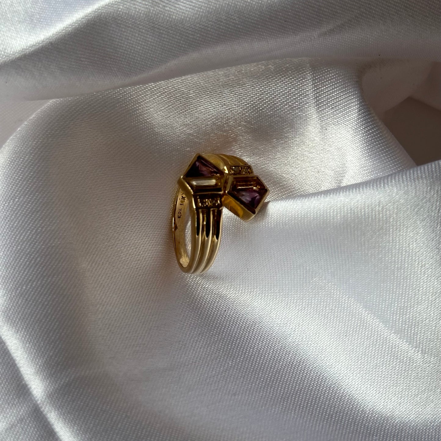 14k Tina Ring - Size 6