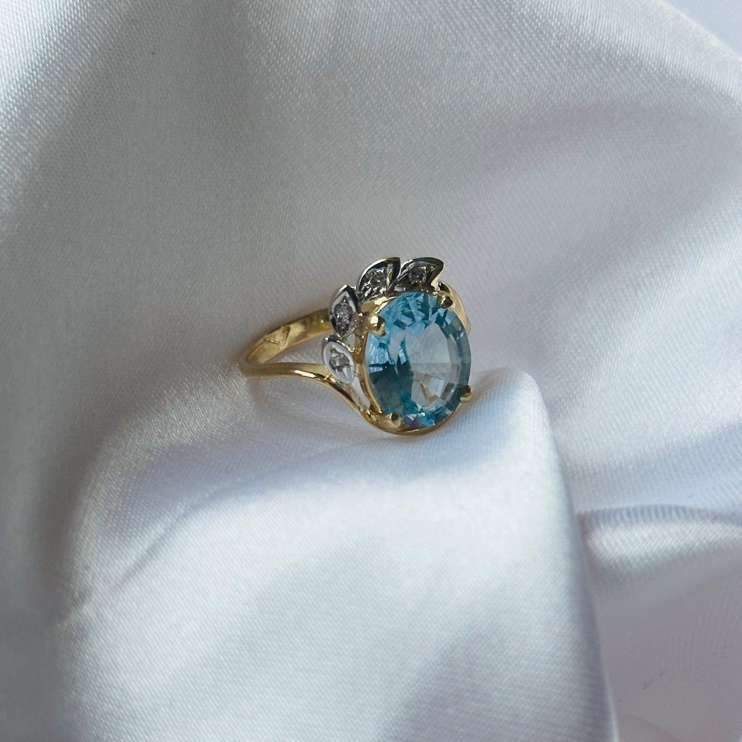14k Bermuda Ring - Size 6