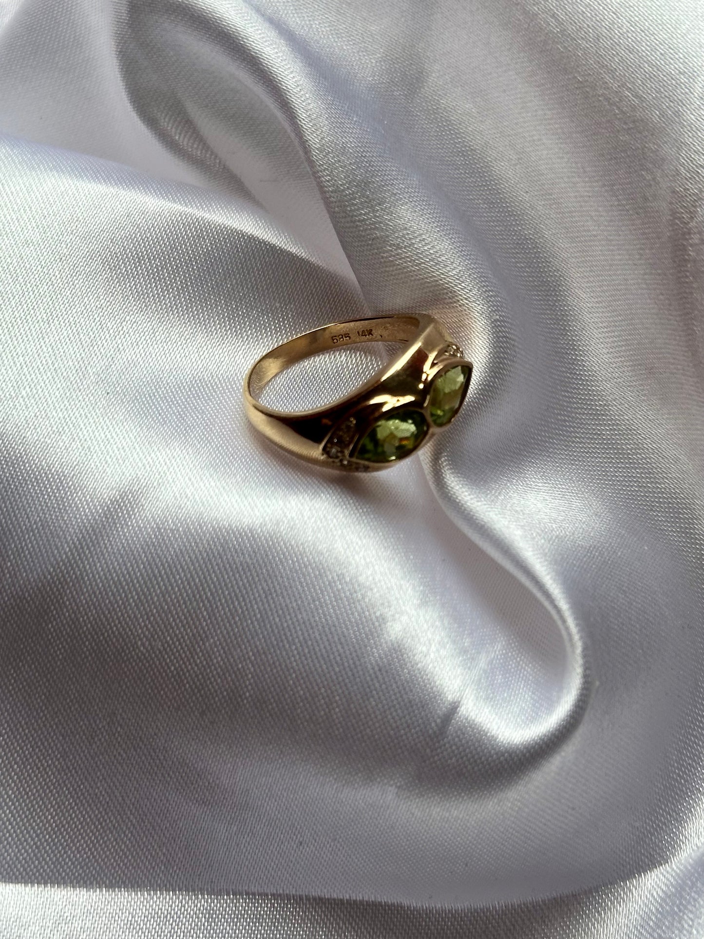 14k Kate Ring - Size 6 1/2