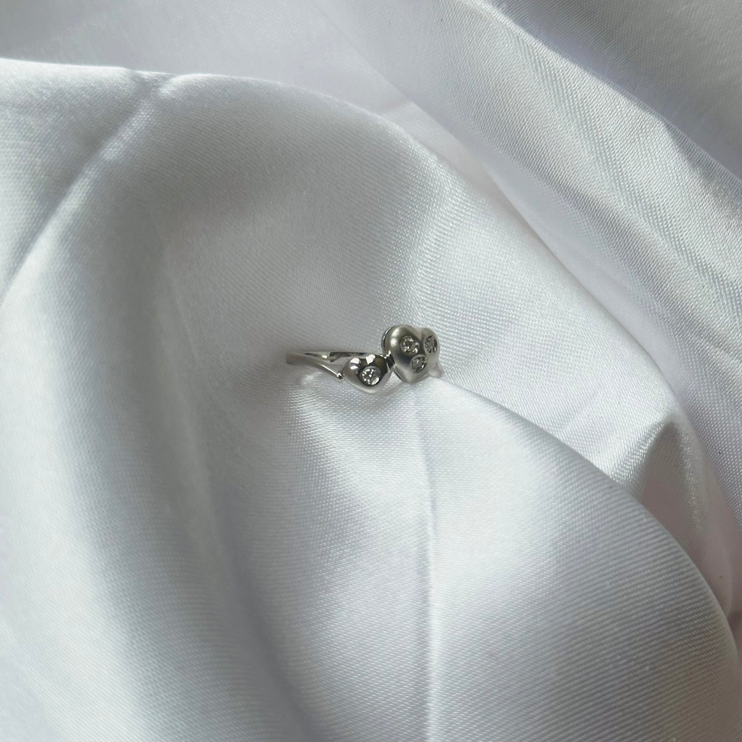 18k Double Heart Ring - Size 4 1/2