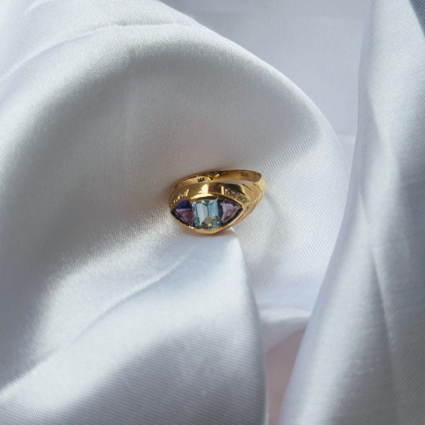 14k Jada Ring - Size 6 1/2
