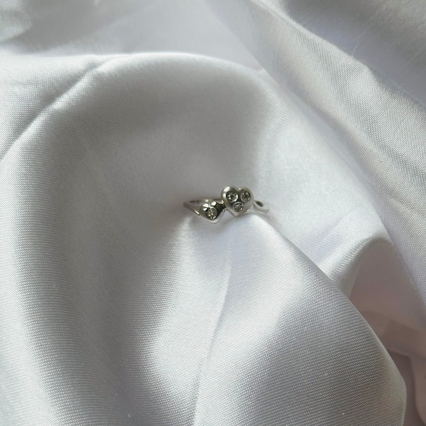 18k Double Heart Ring - Size 4 1/2