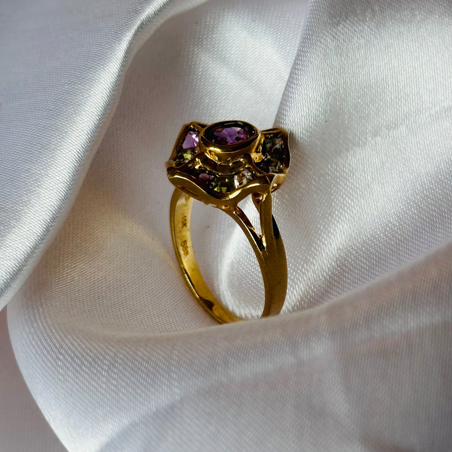 14k Lily Ring - Size 6 1/2