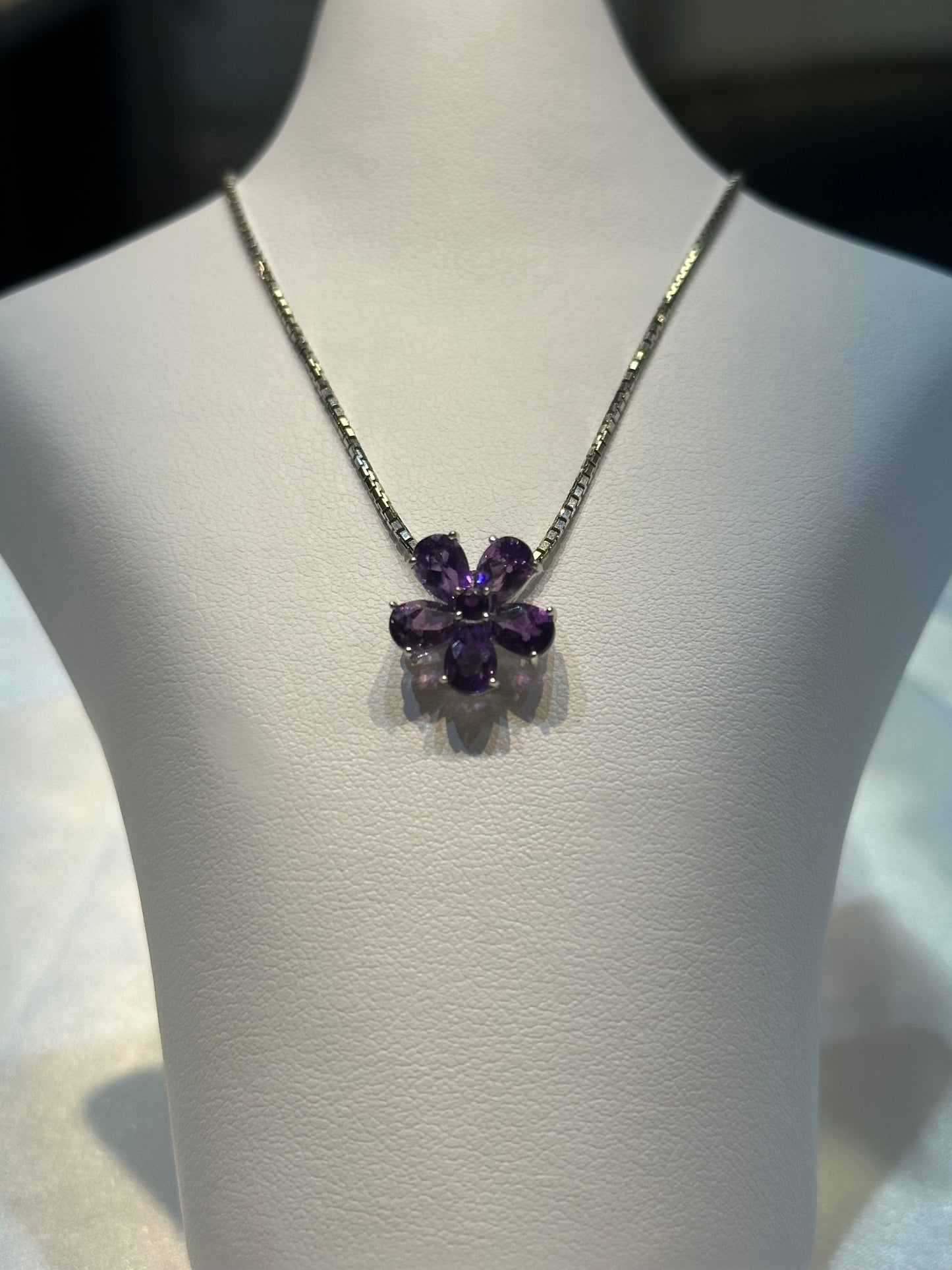 Birthstone 14k gold Amethyst Flower Pendant