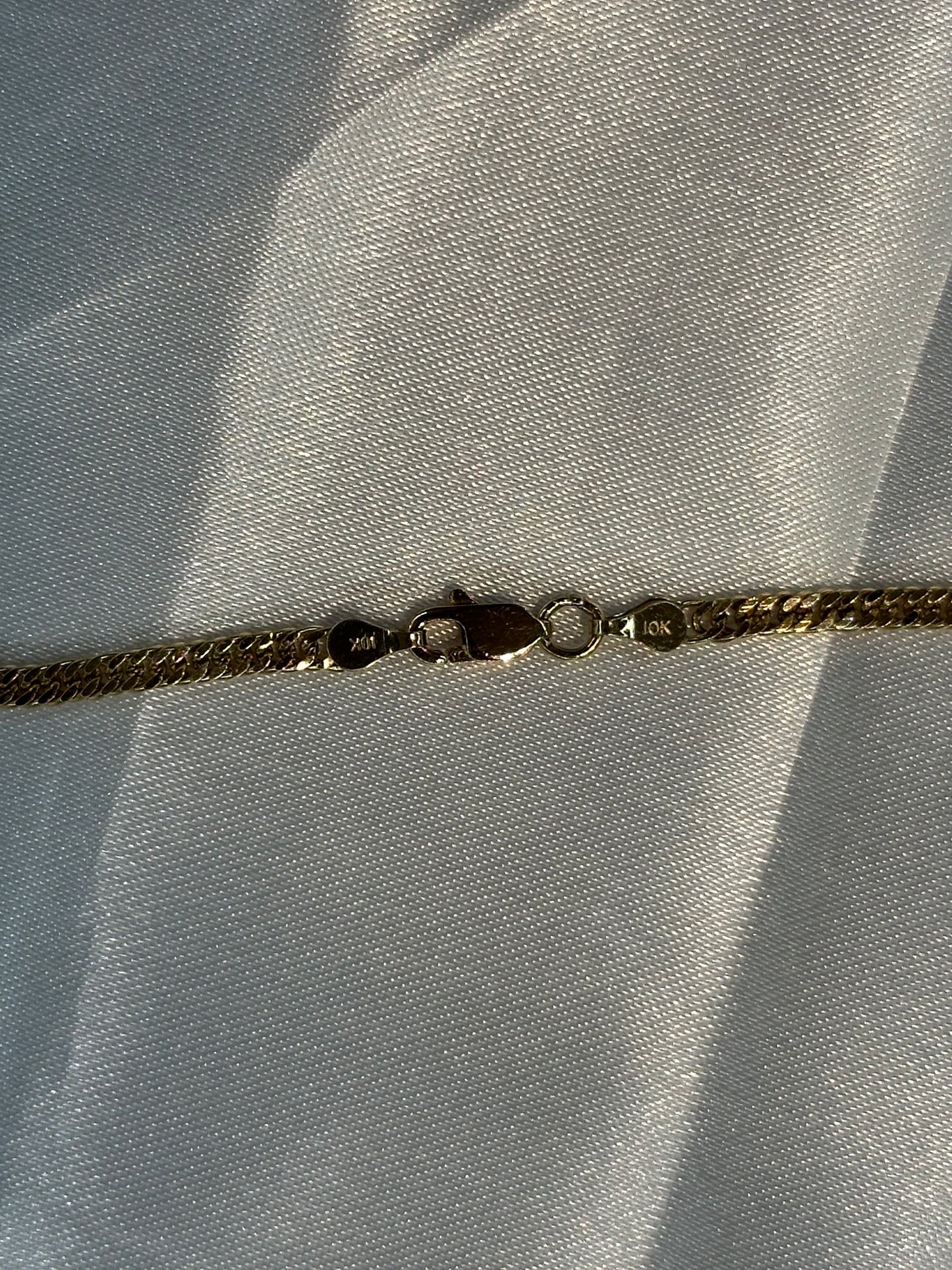 10k Cuban Link Chain - 18 inch