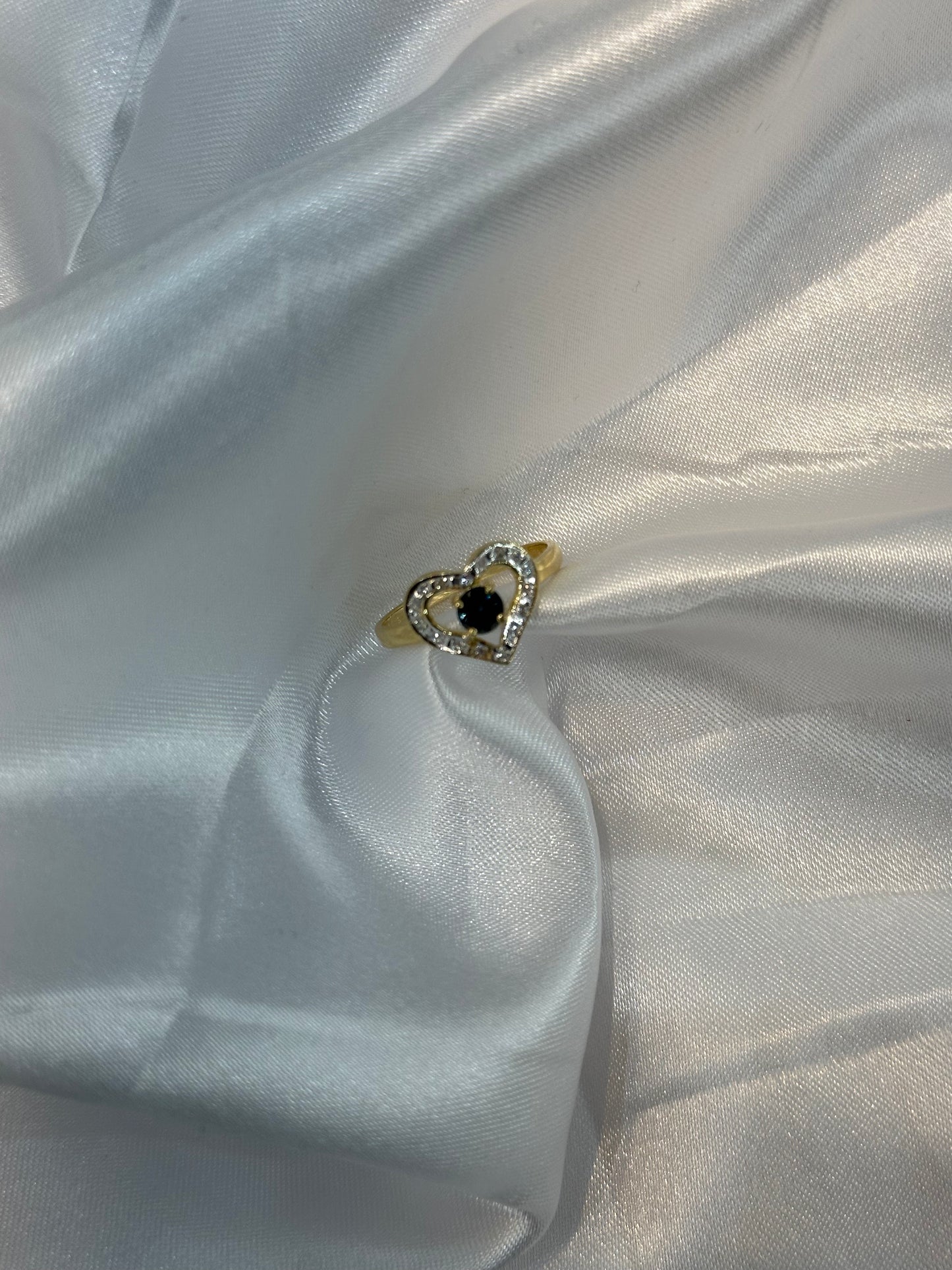 14k Sapphire and Diamond Heart Ring - Size 6 1/2
