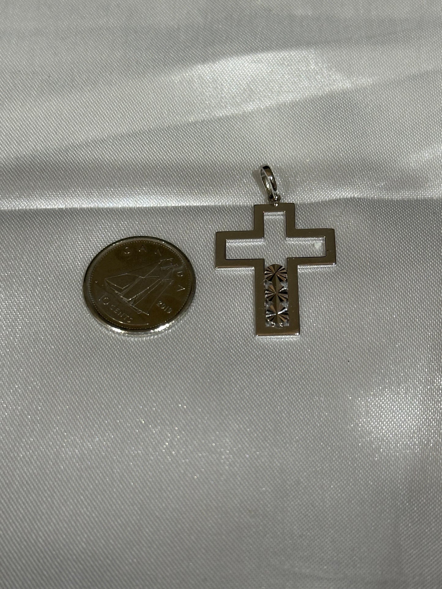 18k solid gold Cross Pendant