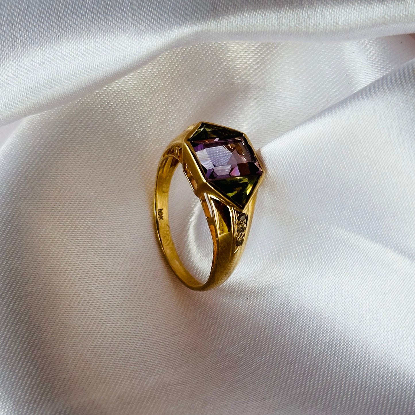 14k Luna Ring