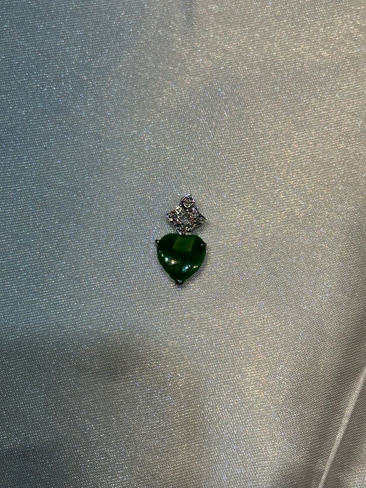 18k white gold Diamond and Jade Heart Pendant