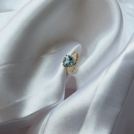 14k Blue Heart Ring - Size 6 1/2