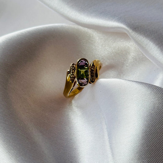 14k Twist Ring - Size 6 1/4