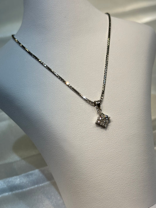 18k Four Diamond Pendent